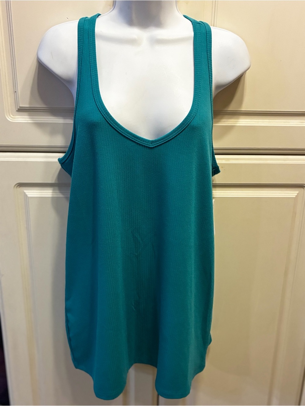 Torrid Biscae Bay Super Soft Rib V-neck Racerback Tank, Size: 1X, NWT